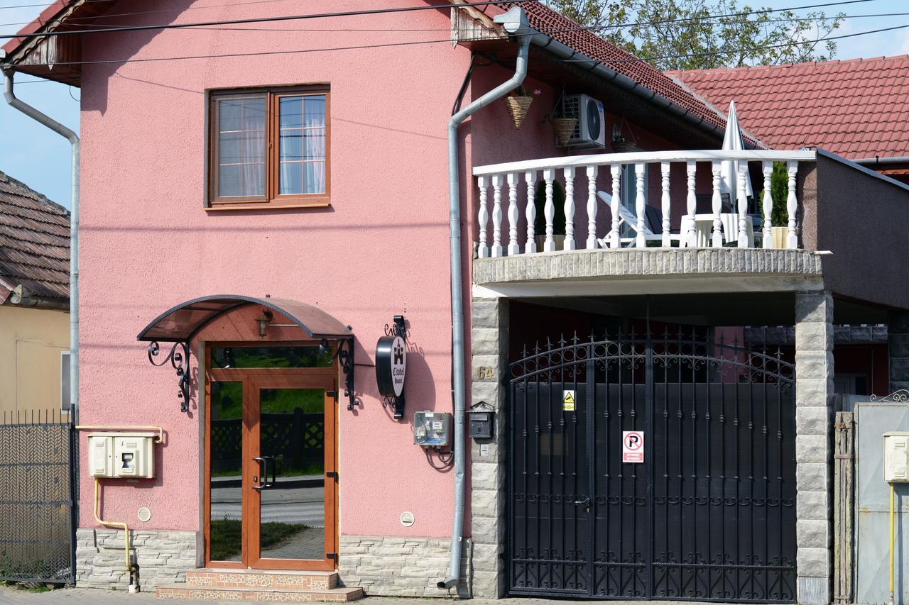 Citadel Hostel Alba Iulia Exterior photo